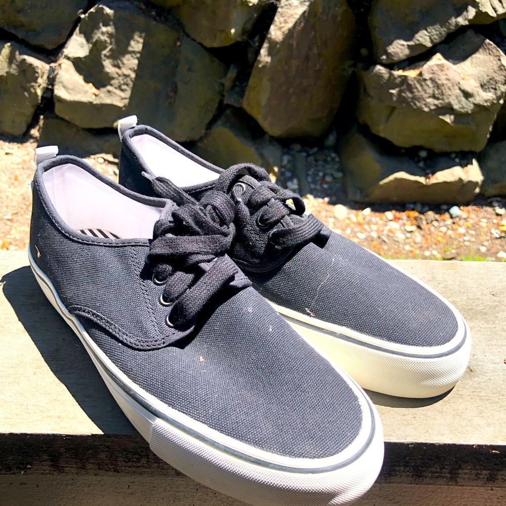 Lands' End 470876Men’s Black Canvas Lace-up Canvas Sneakers Size 10.5